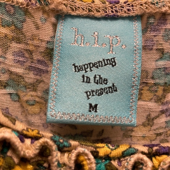 HIP Medium Floral Tank top - Picture 2 of 2